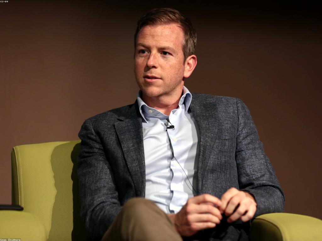 ព័ត៌មានថ្មីៗ៖ បែបបទថ្មីនៃការប្រាស្រ័យទាក់ទង