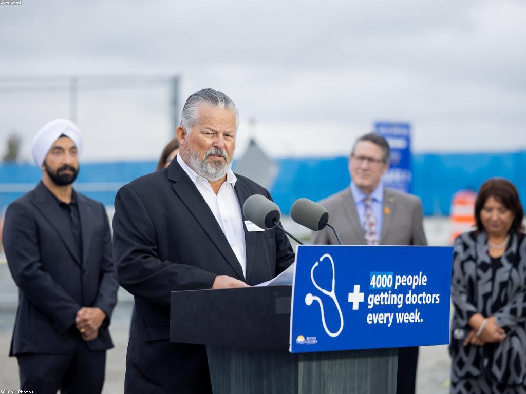 អត្ថបទអំពី KH44